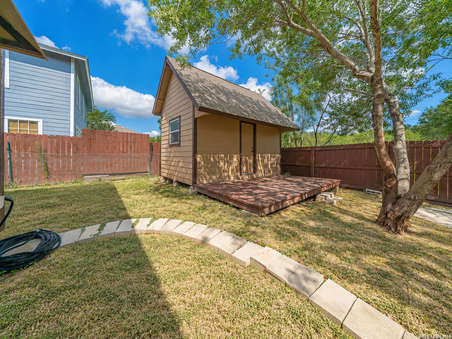 main property photo 26