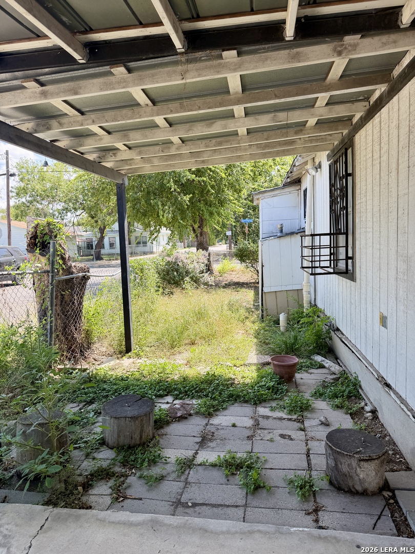 main property photo 16
