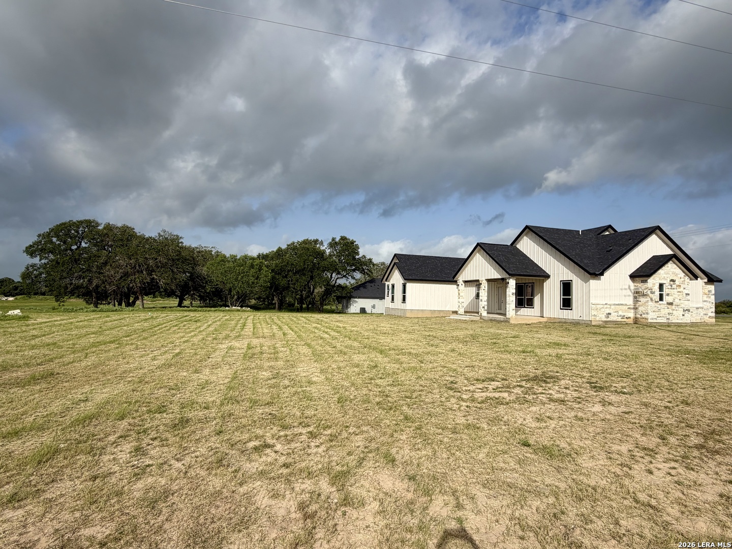 main property photo 49