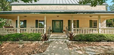 image of property with 4 Bed | 3 Bath | 3,262 Sqft