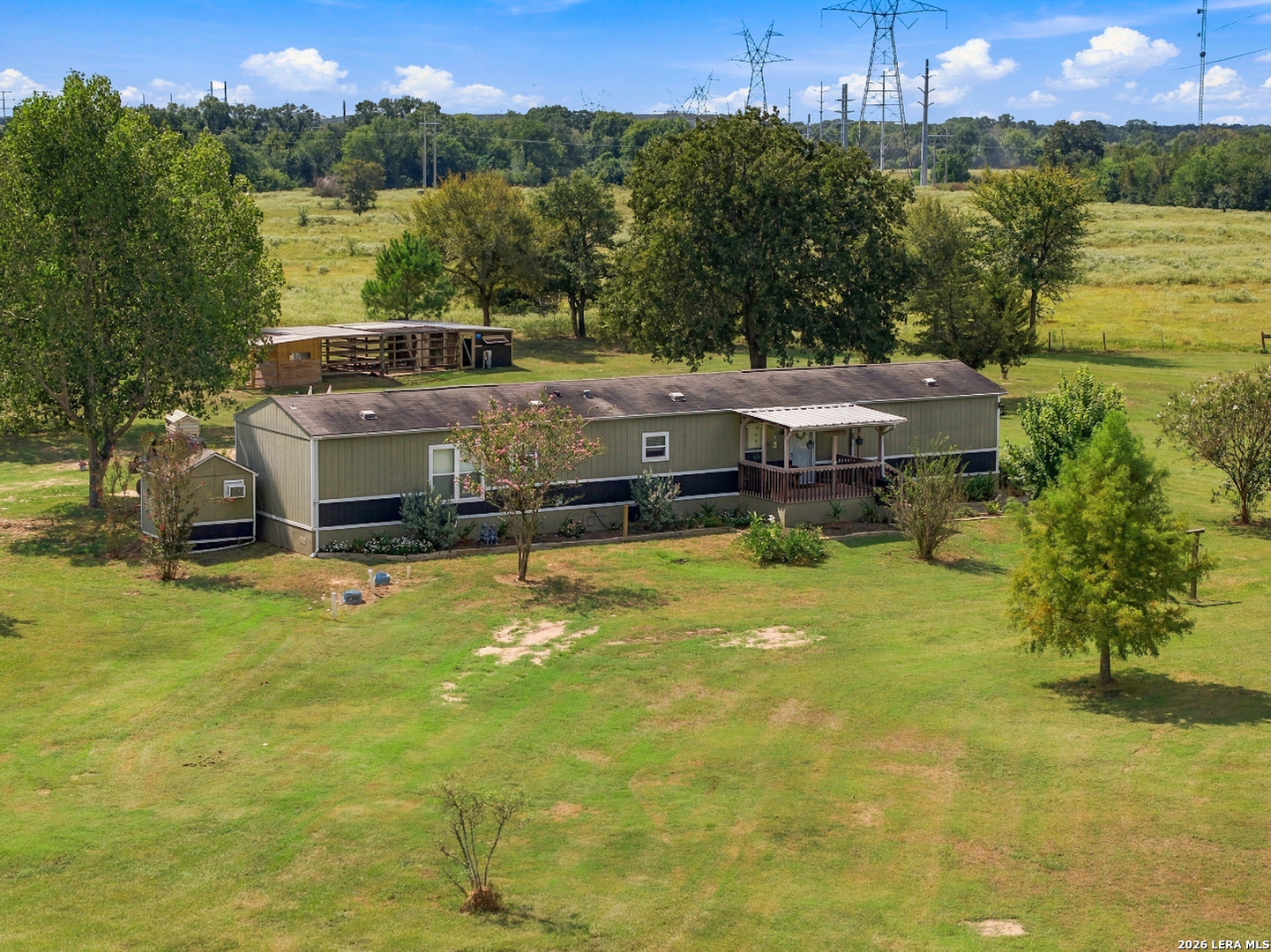 main property photo 27