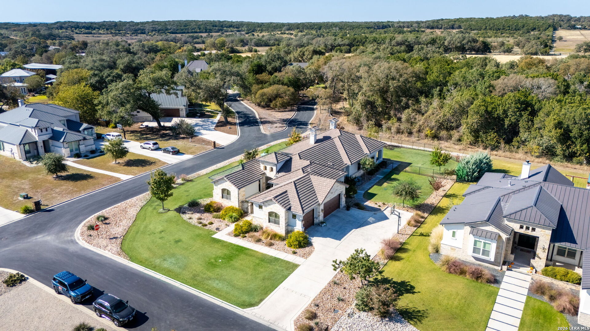 main property photo 37