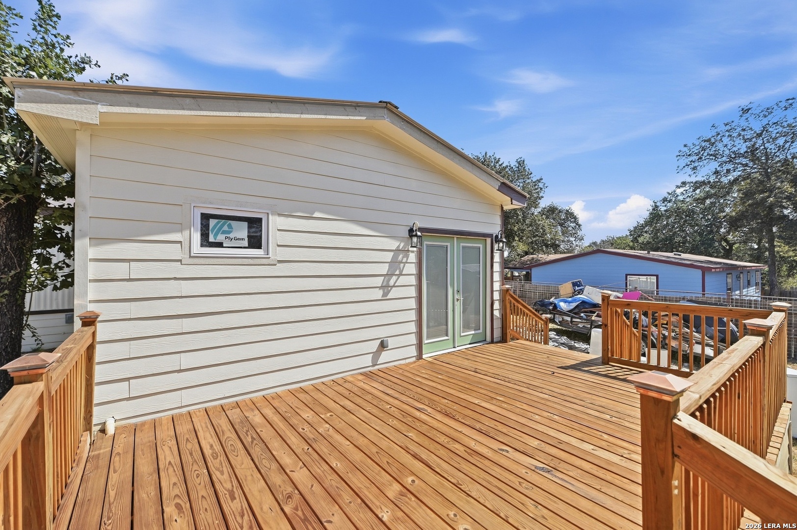 main property photo 34