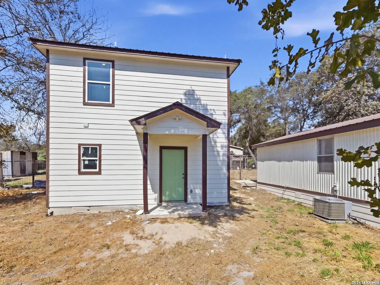 main property photo 39