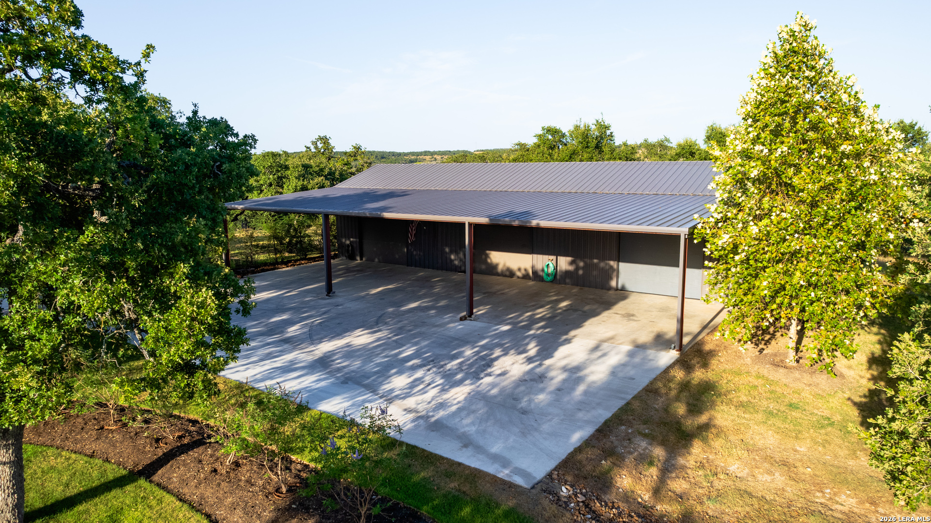 main property photo 44