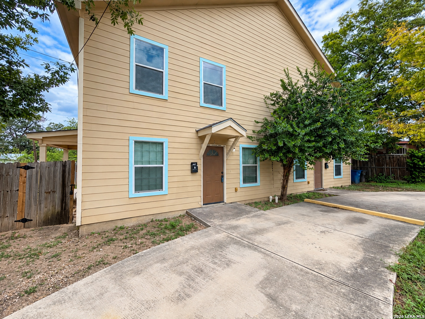 main property photo 30