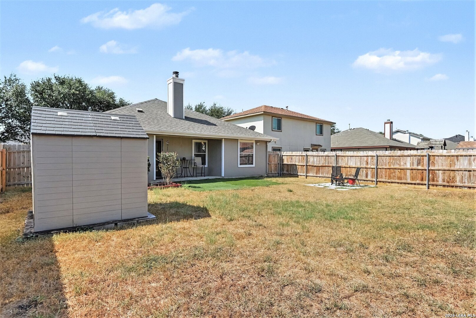 main property photo 29