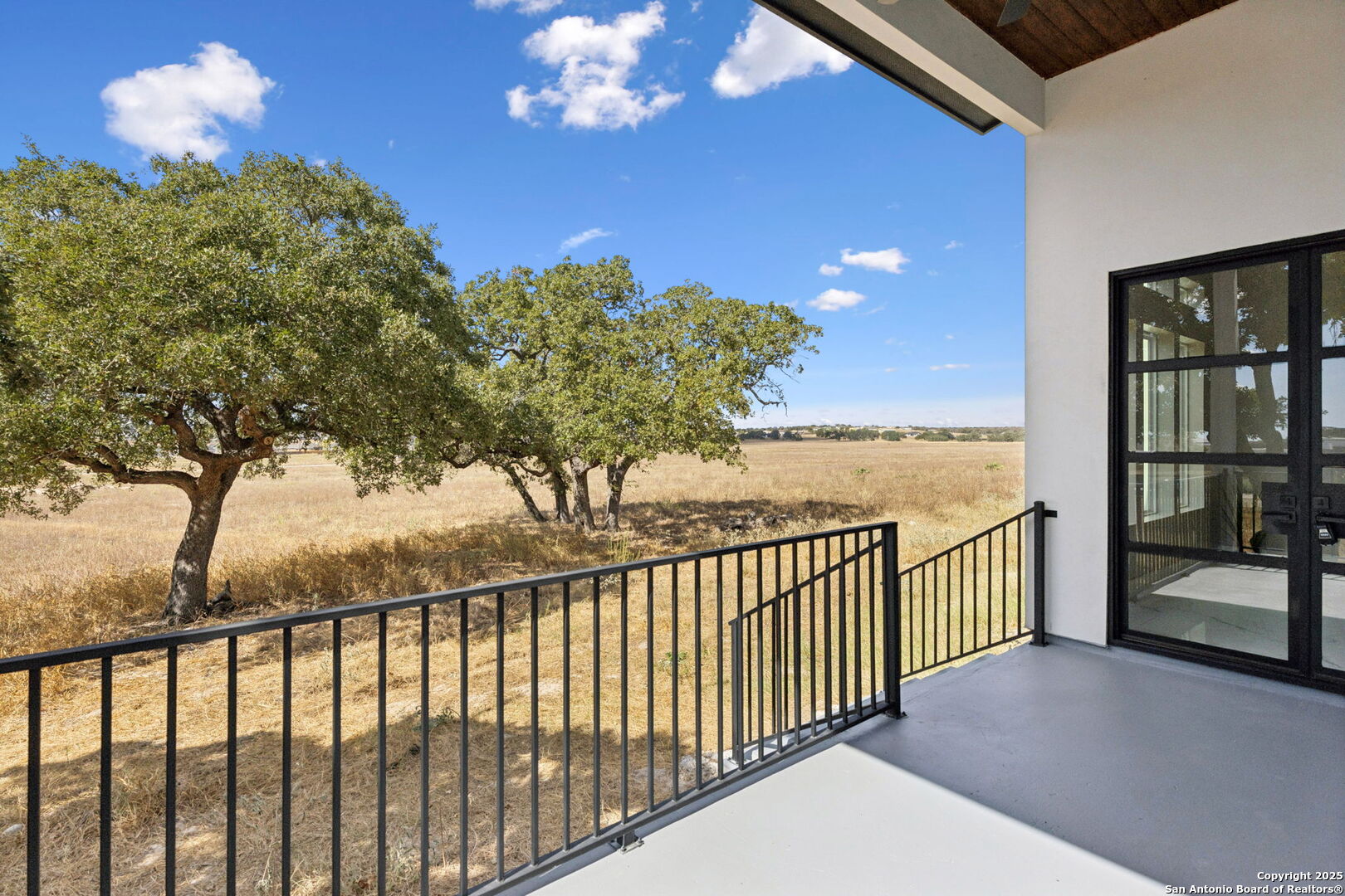 main property photo 45