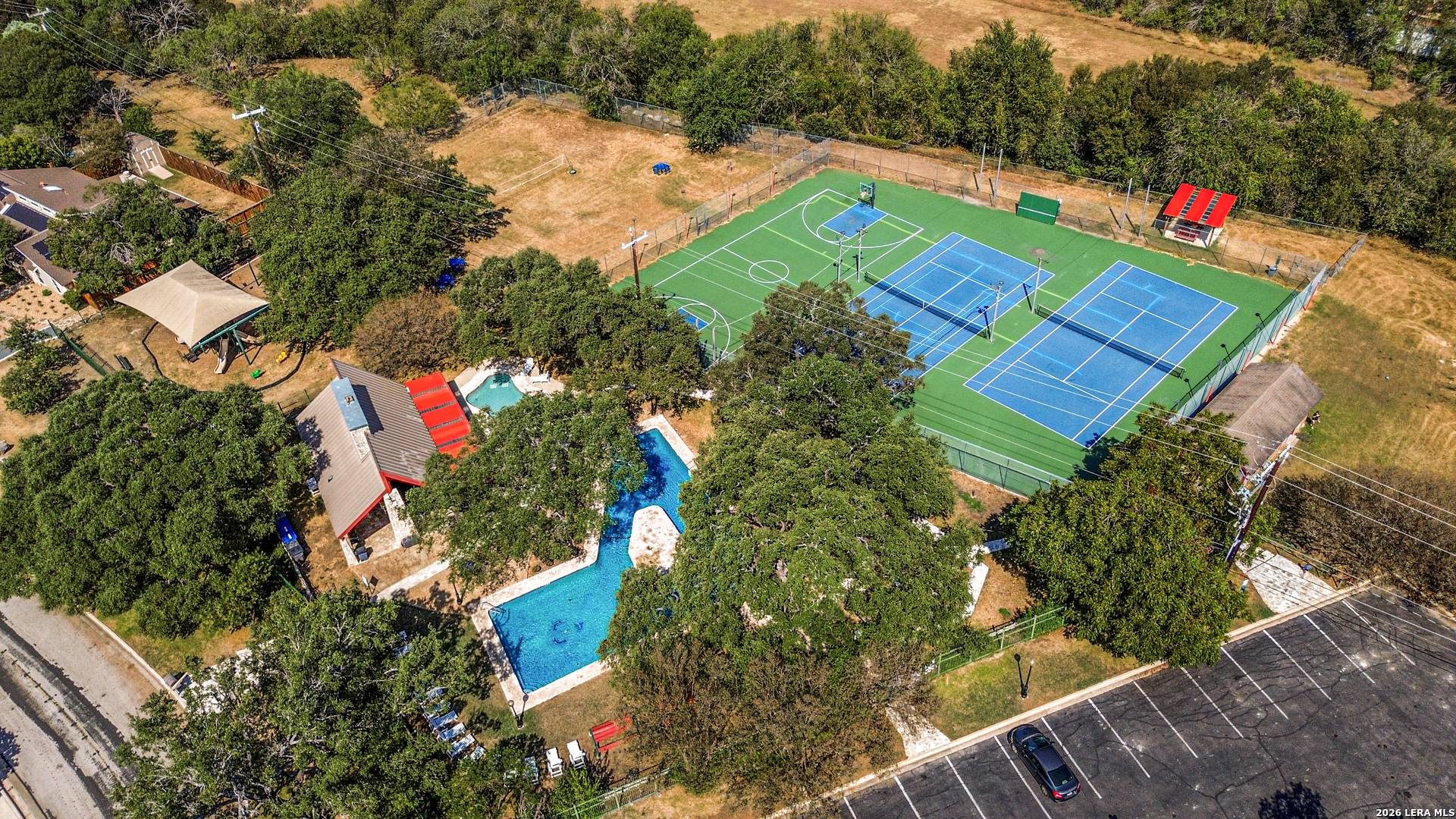 main property photo 48