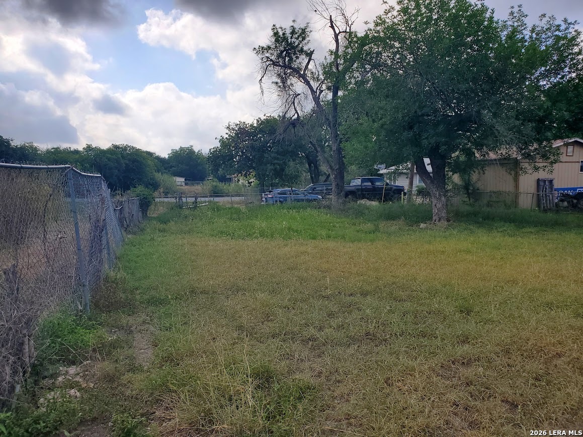 main property photo 10