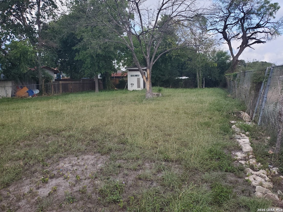 main property photo 11