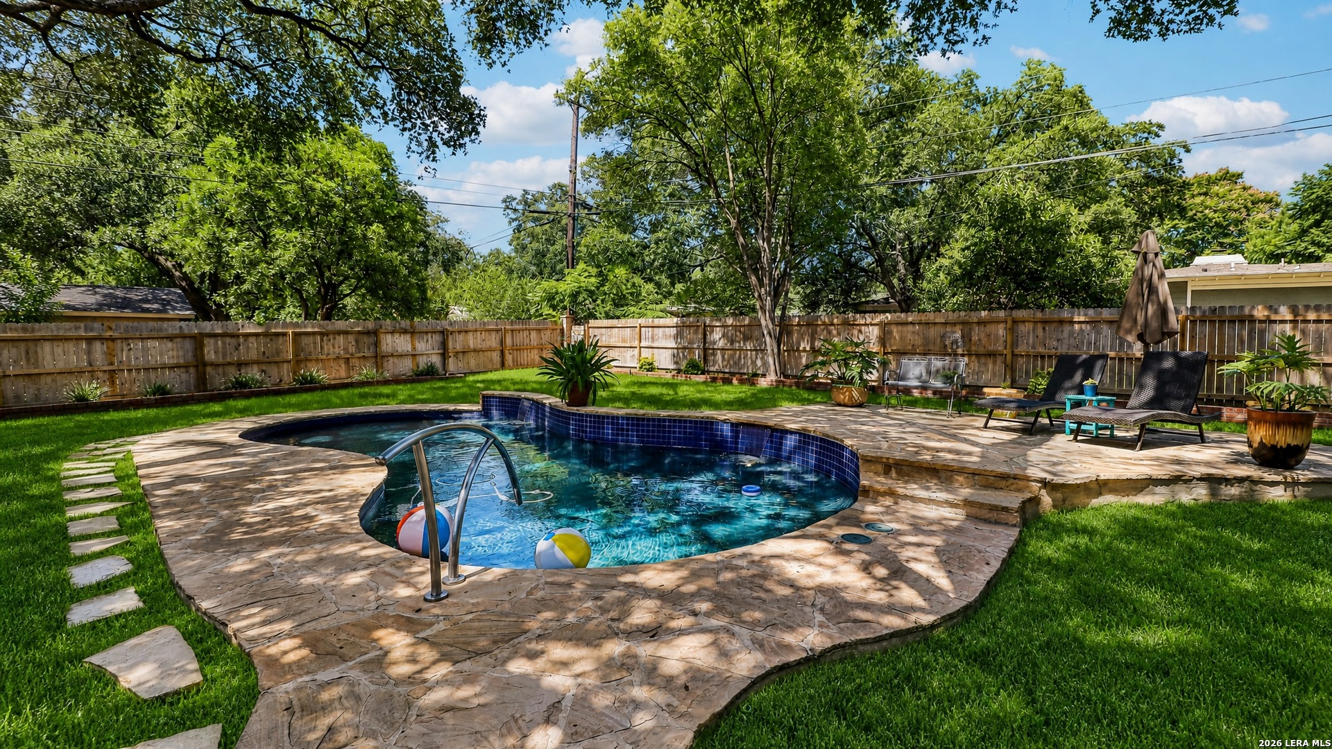 main property photo 51