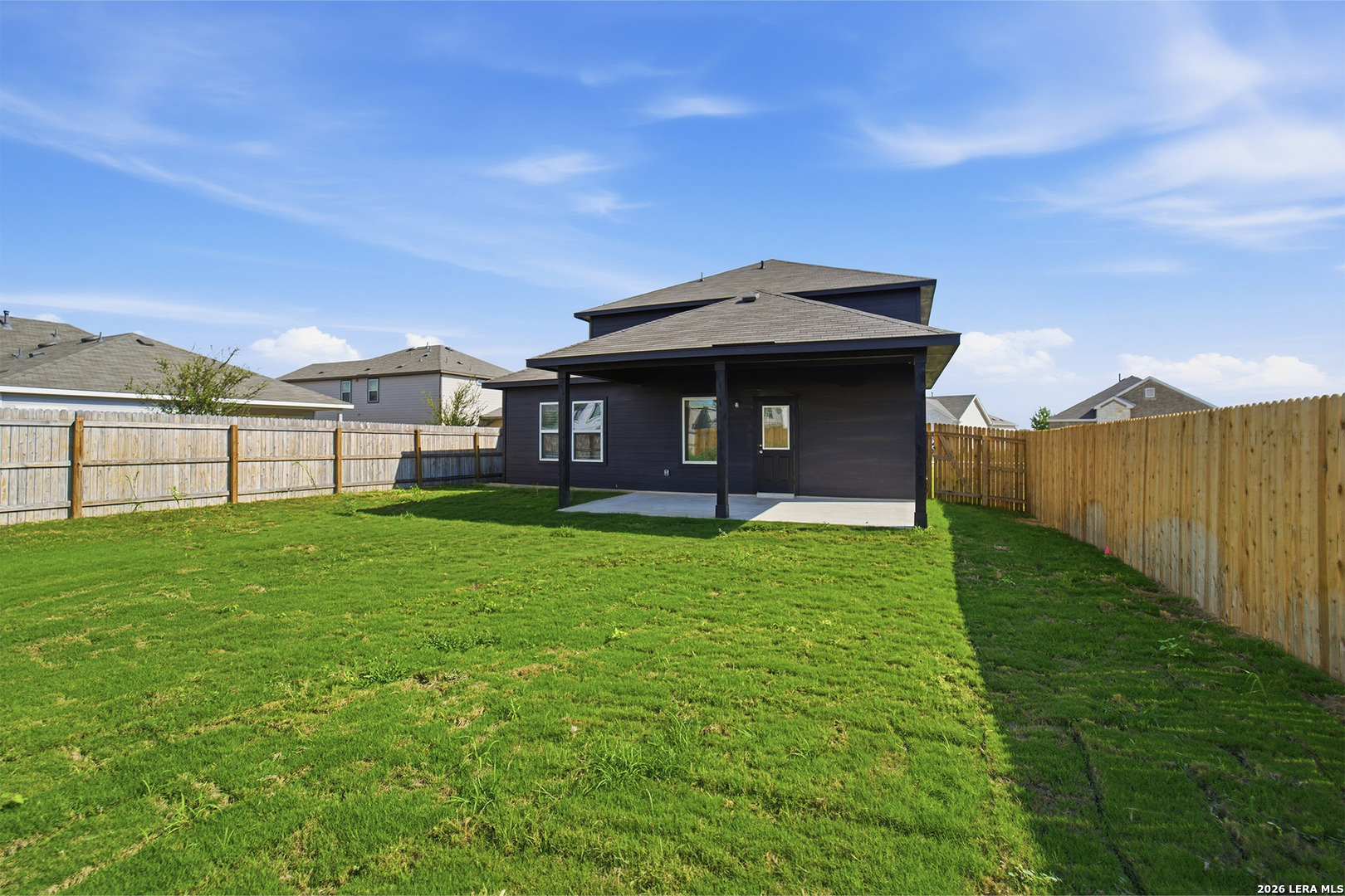 main property photo 32