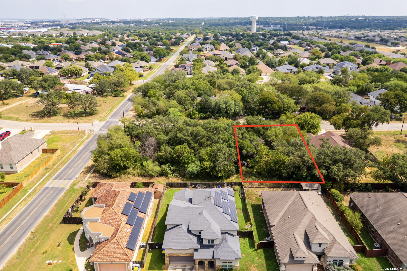main property photo 6