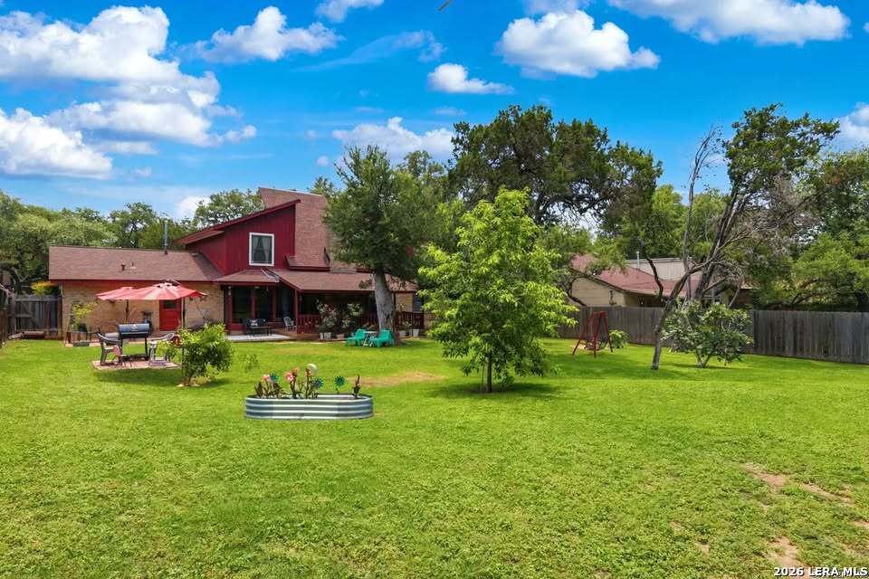 main property photo 4