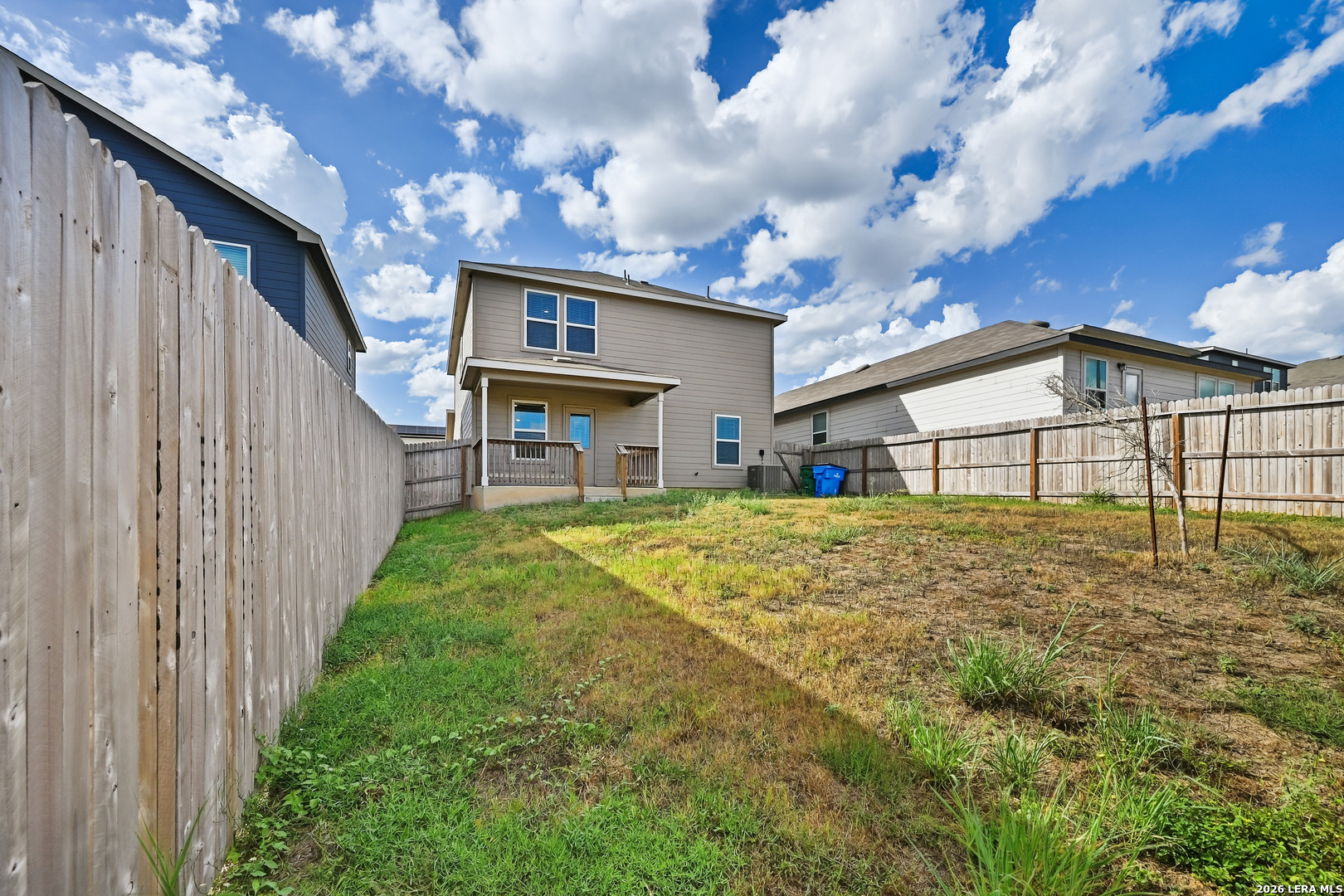 main property photo 27