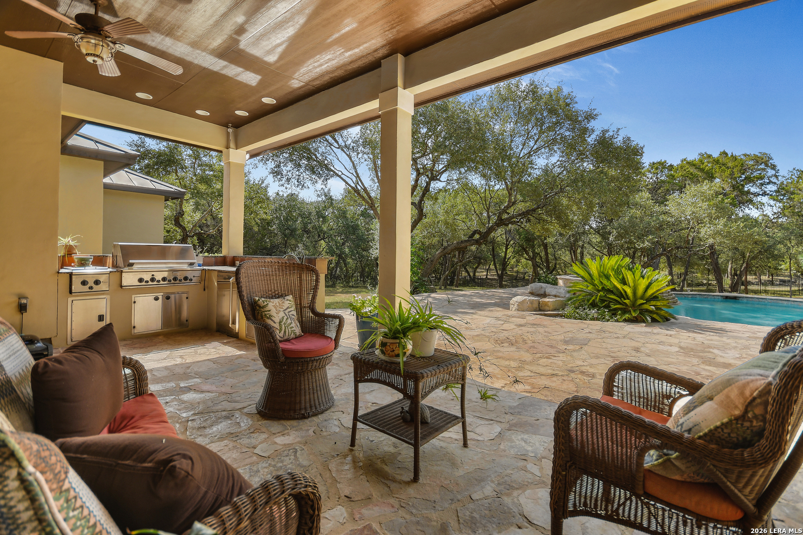 main property photo 47