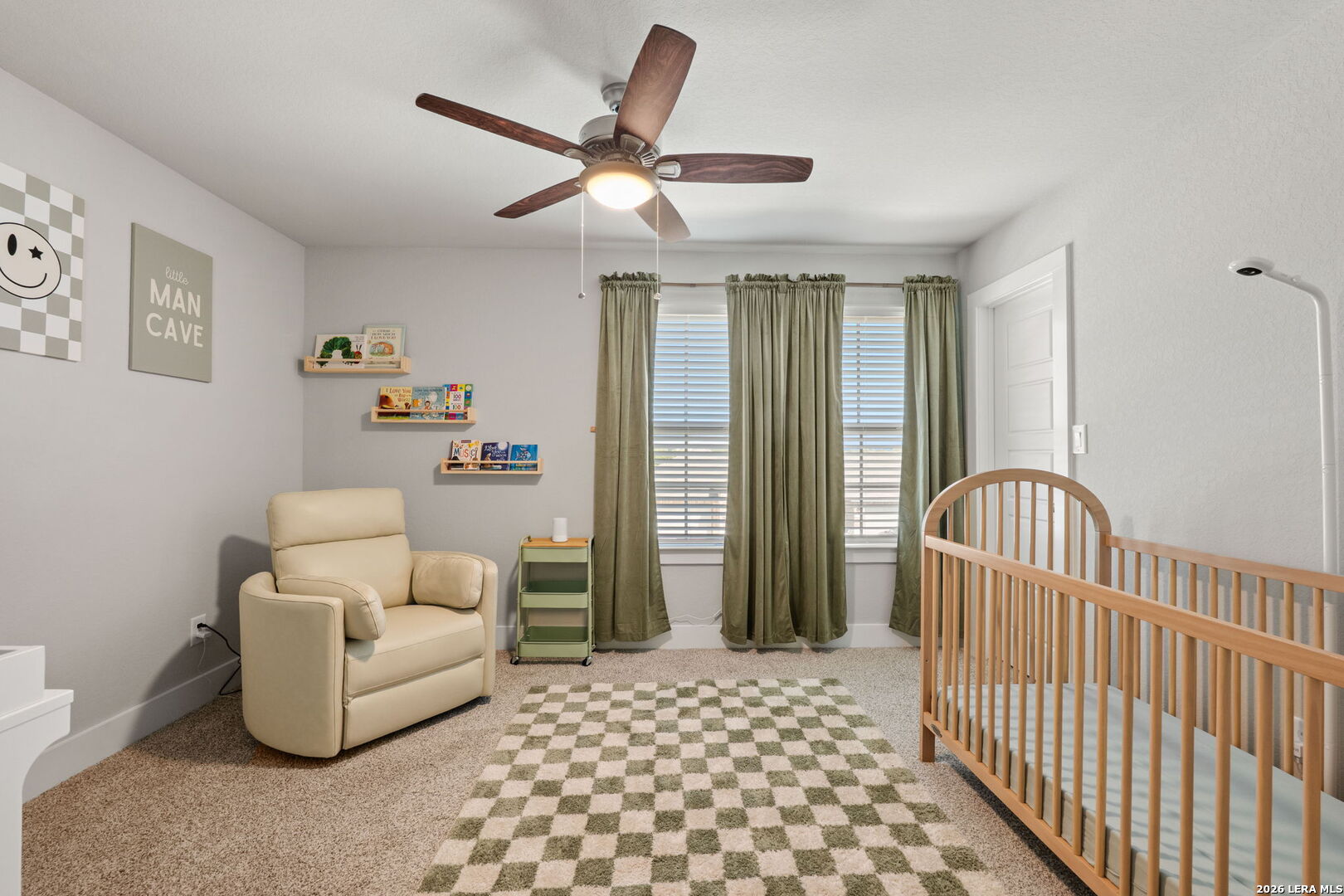 main property photo 26