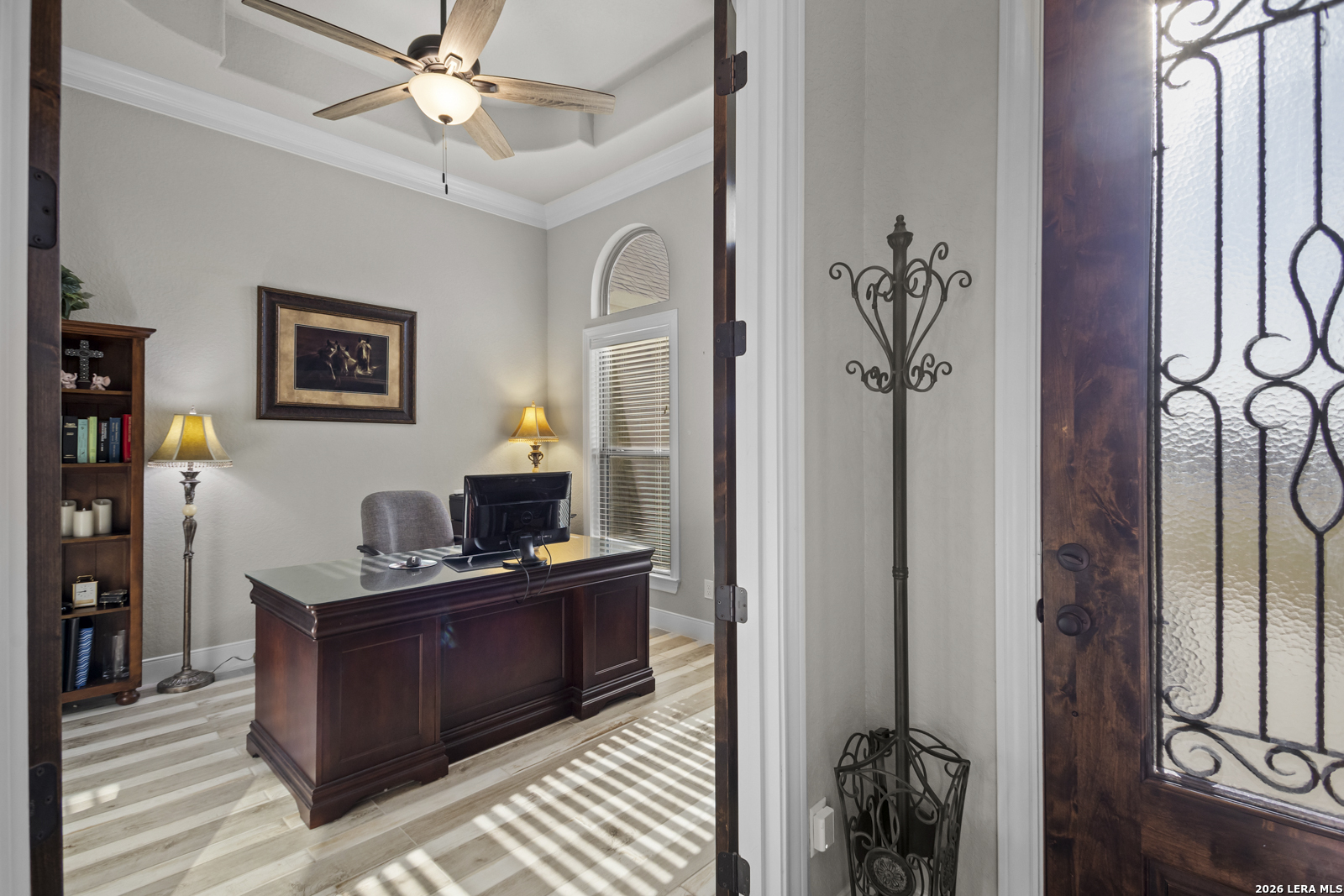 main property photo 30