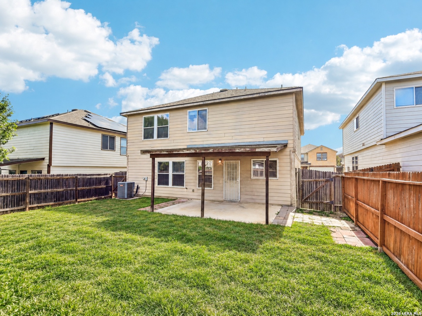 main property photo 39
