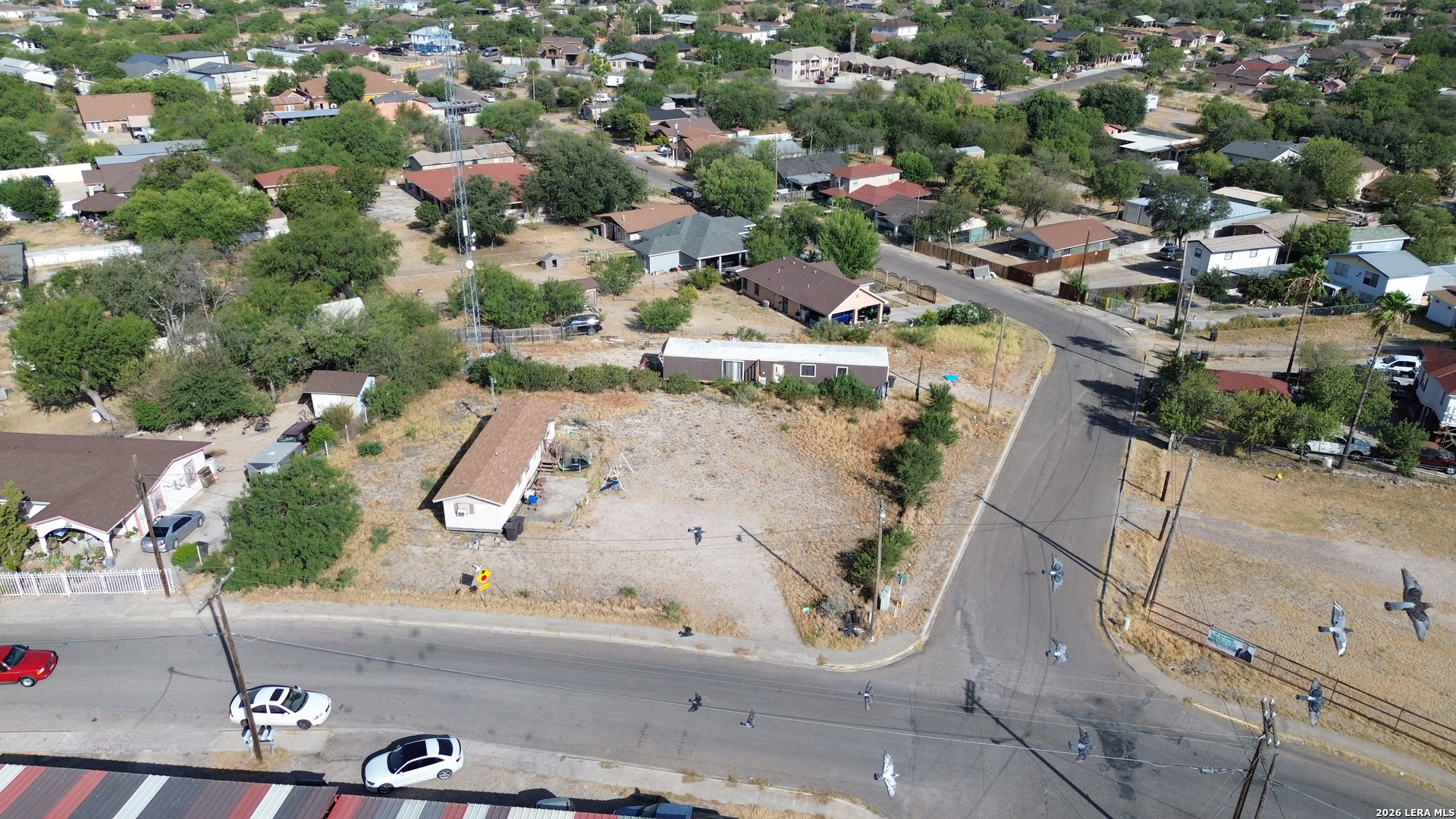 main property photo 12