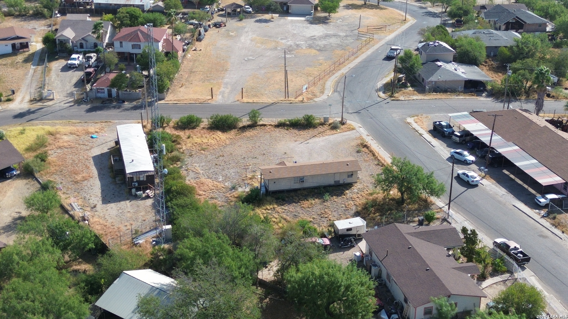 main property photo 7