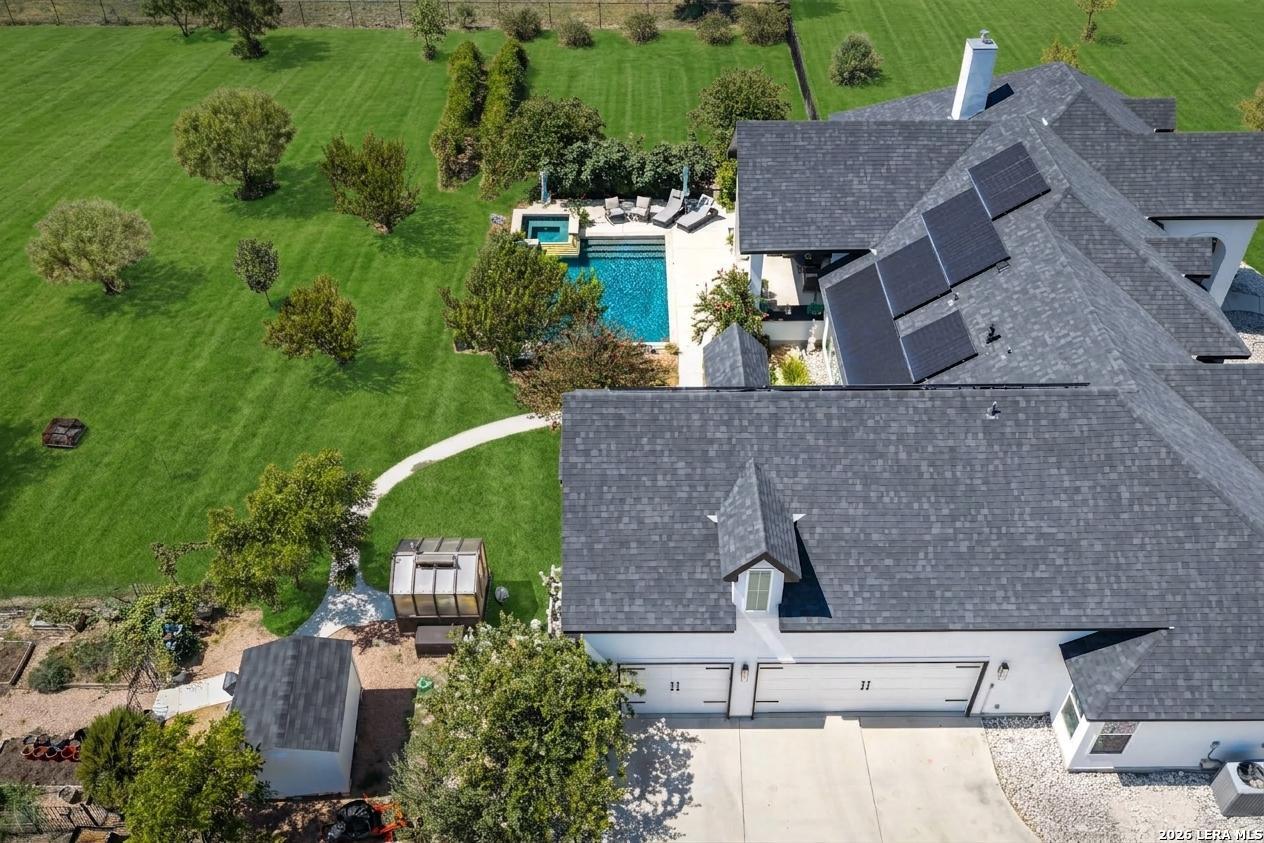 main property photo 47