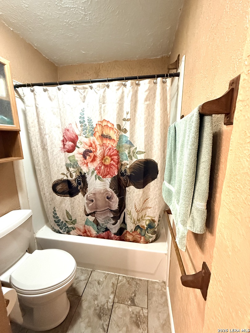 main property photo 13