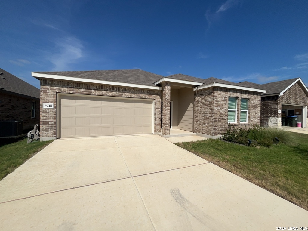 main property photo 37