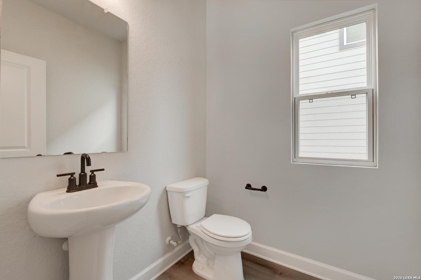 main property photo 10