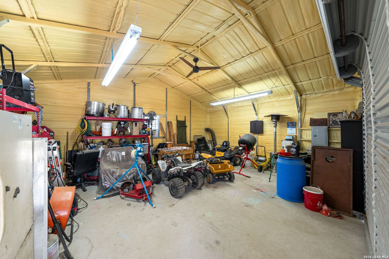 main property photo 41