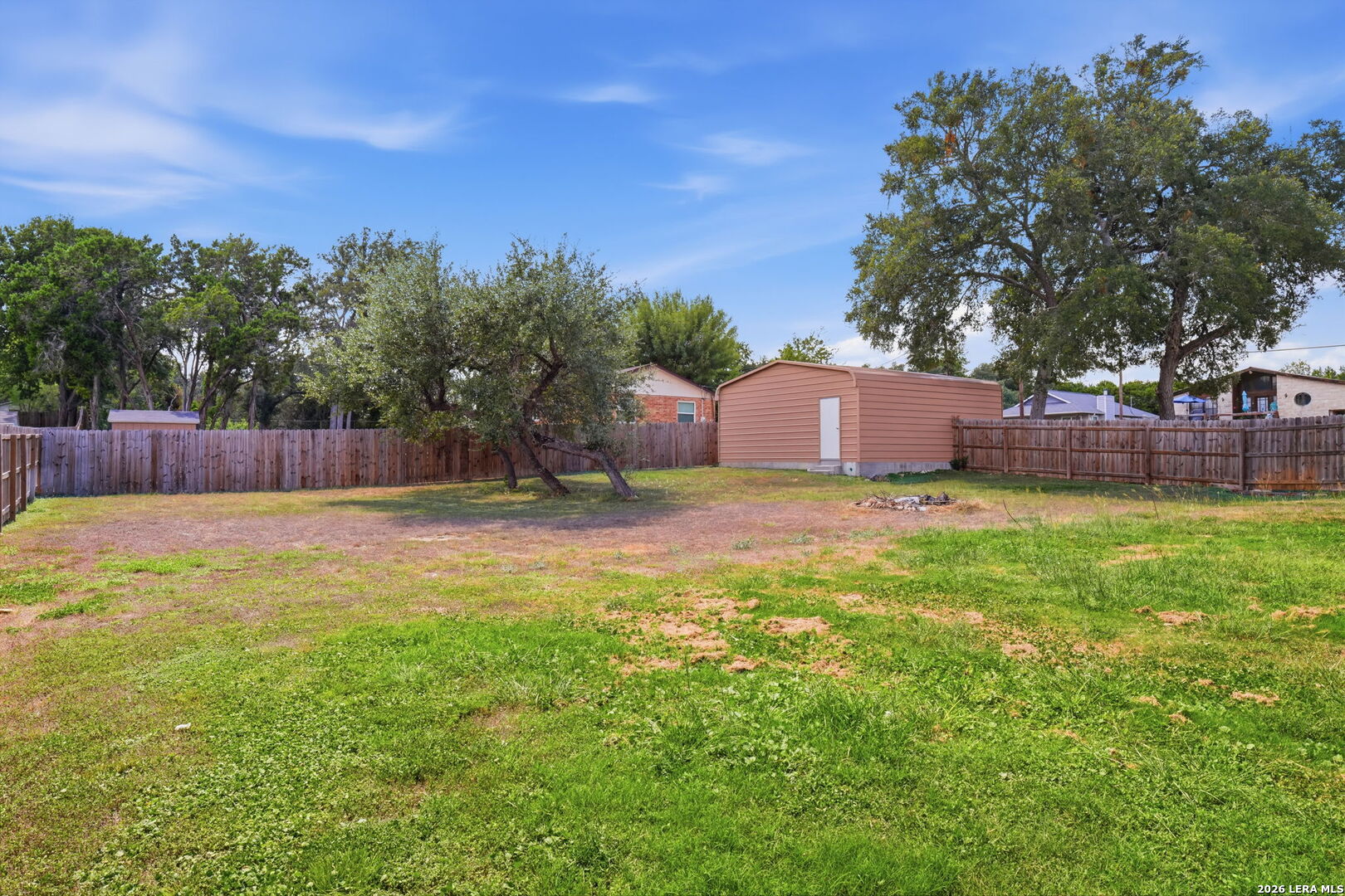 main property photo 22