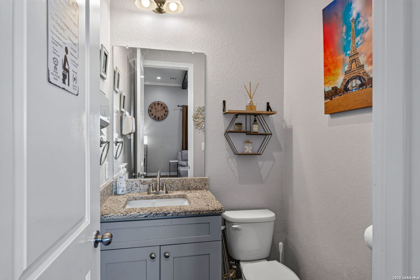 main property photo 16