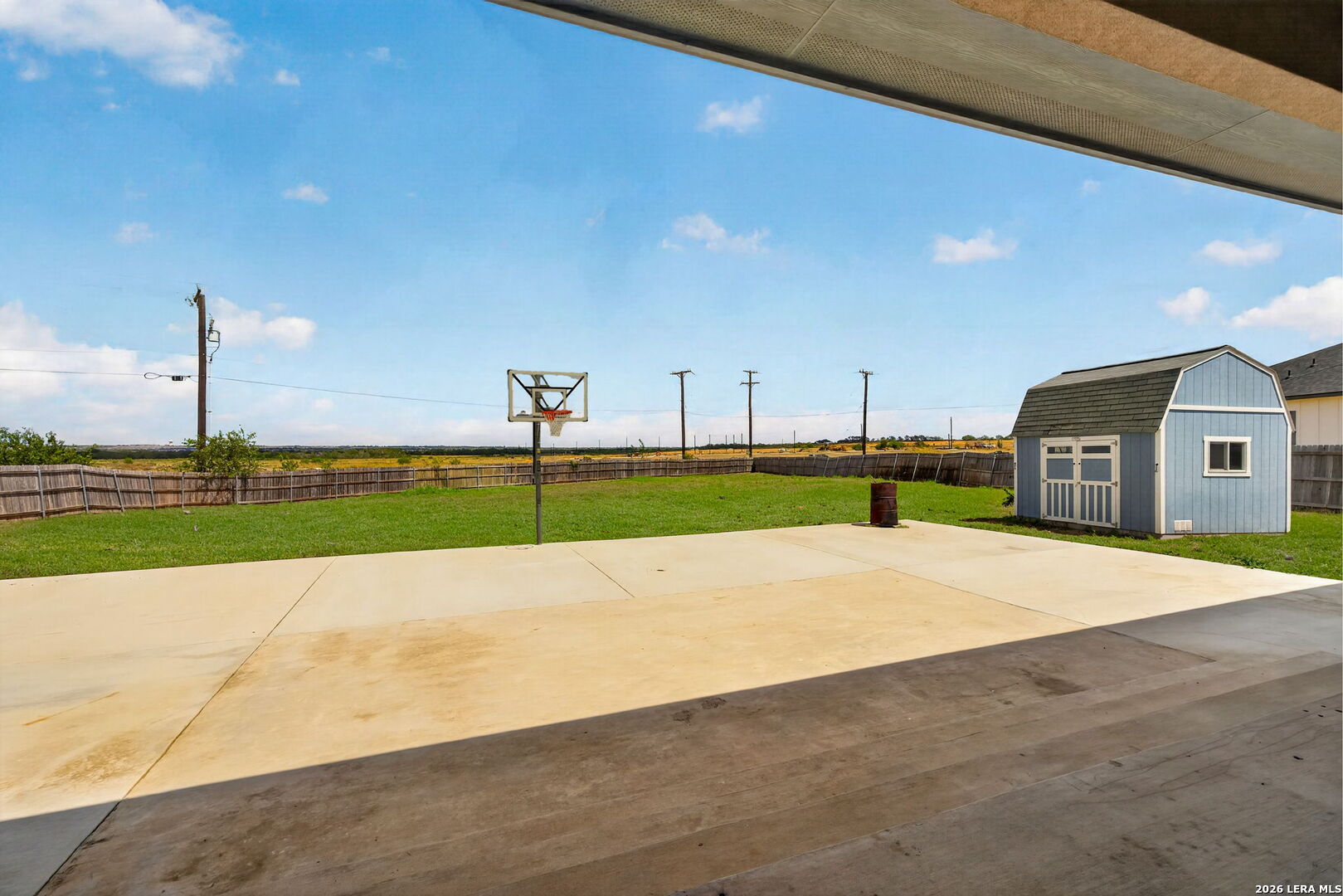 main property photo 26