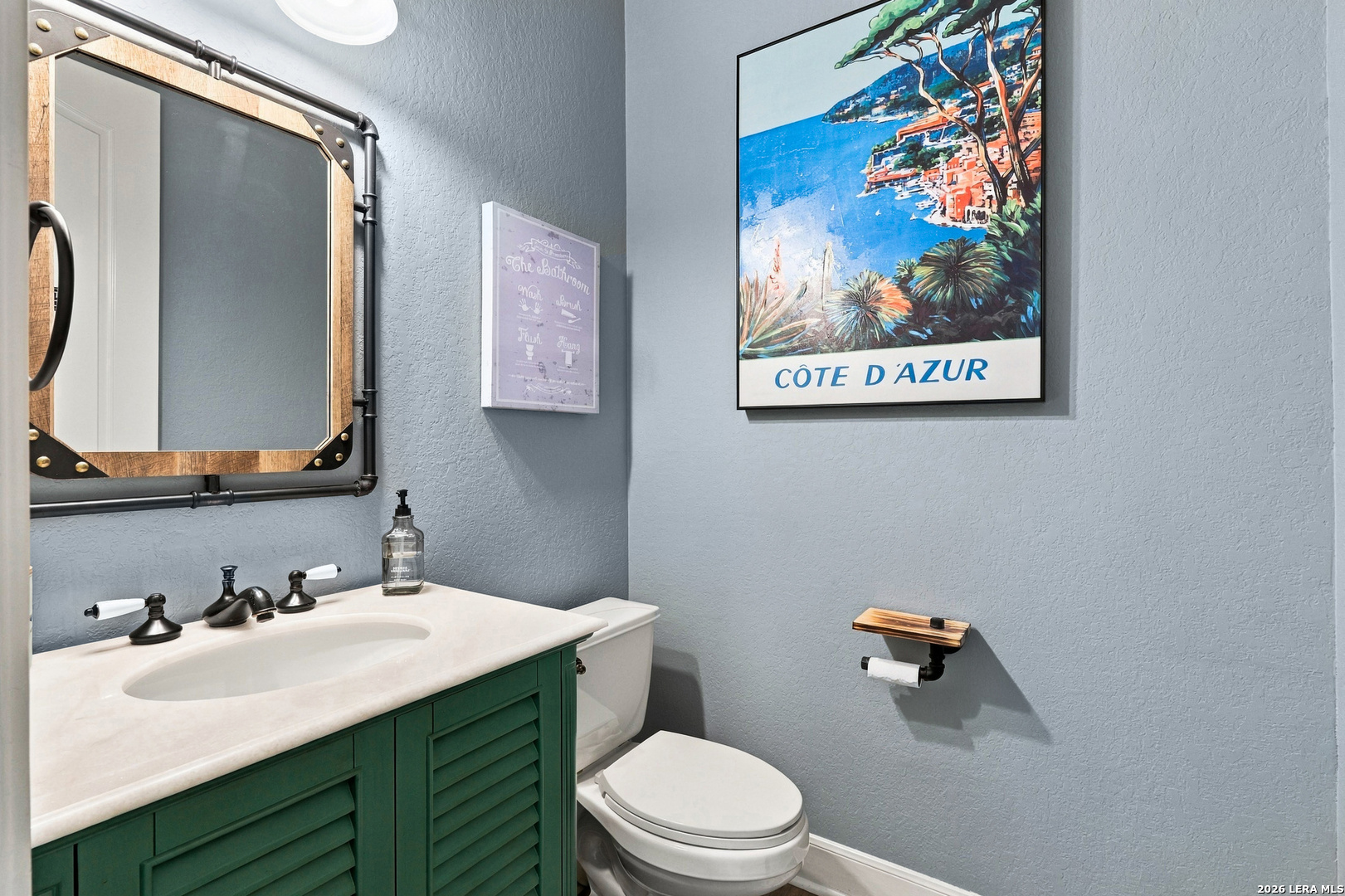 main property photo 19