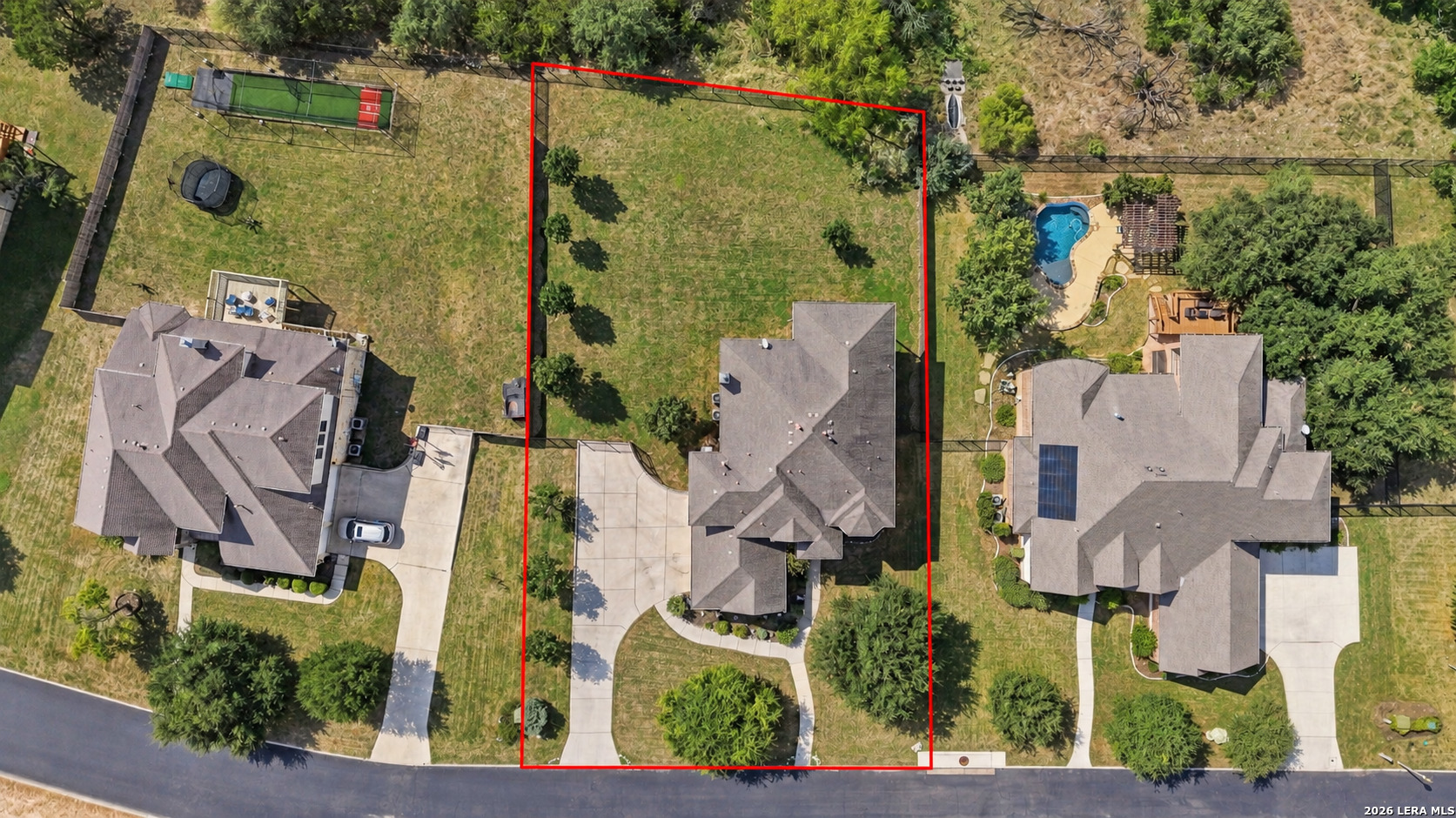 main property photo 35
