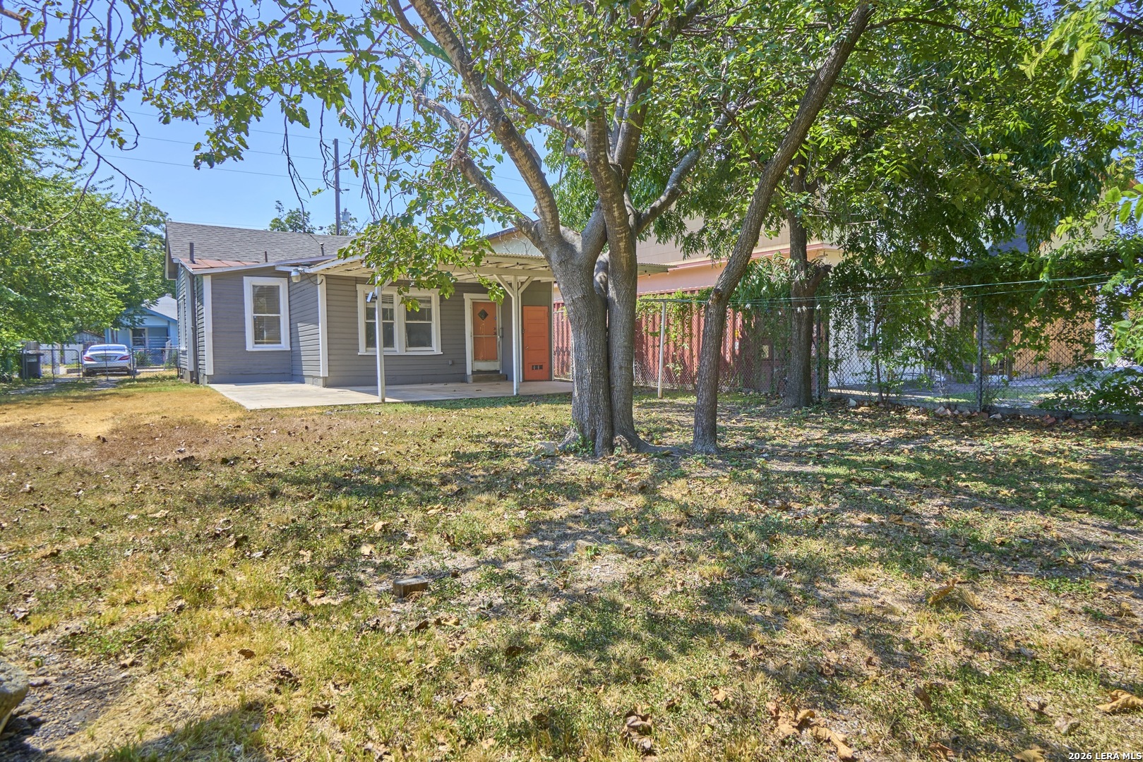 main property photo 21