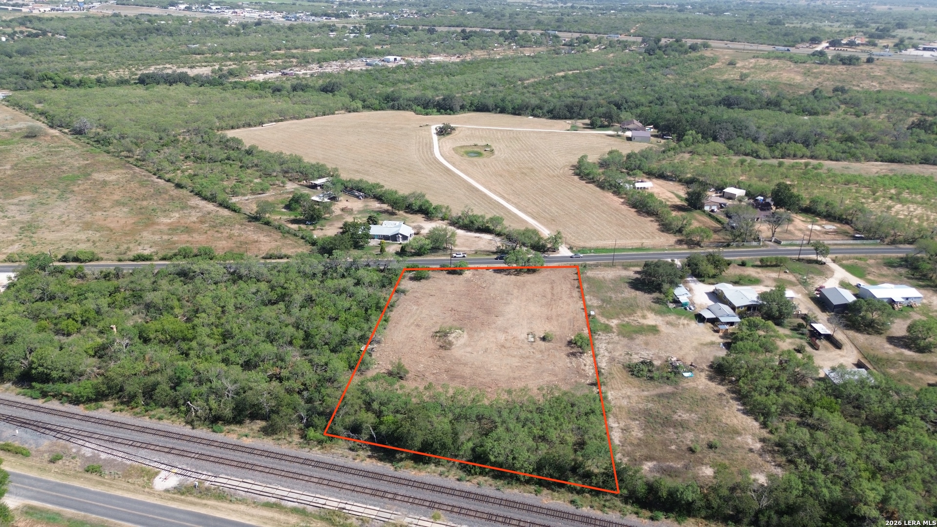 main property photo 2
