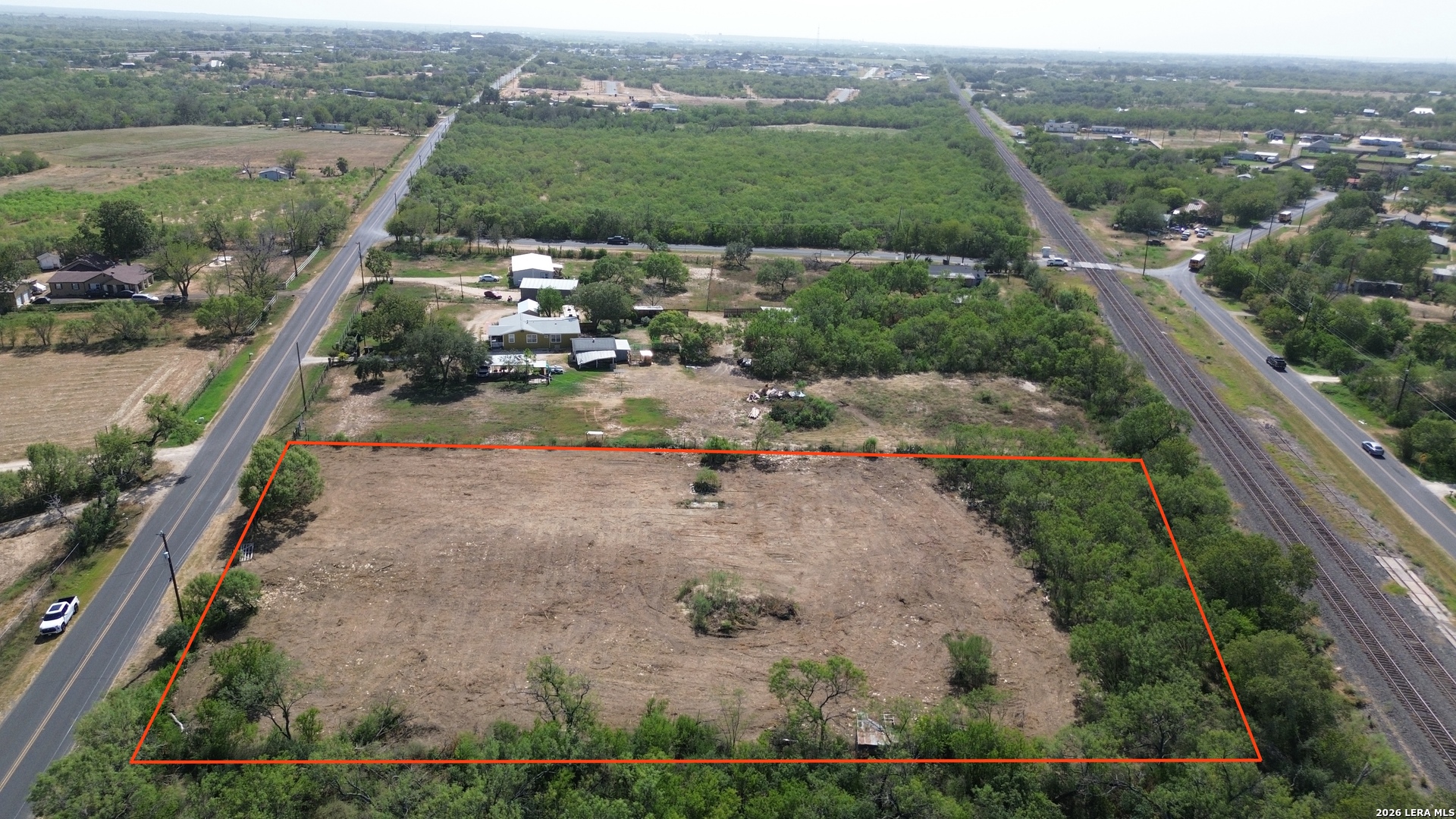 main property photo 3