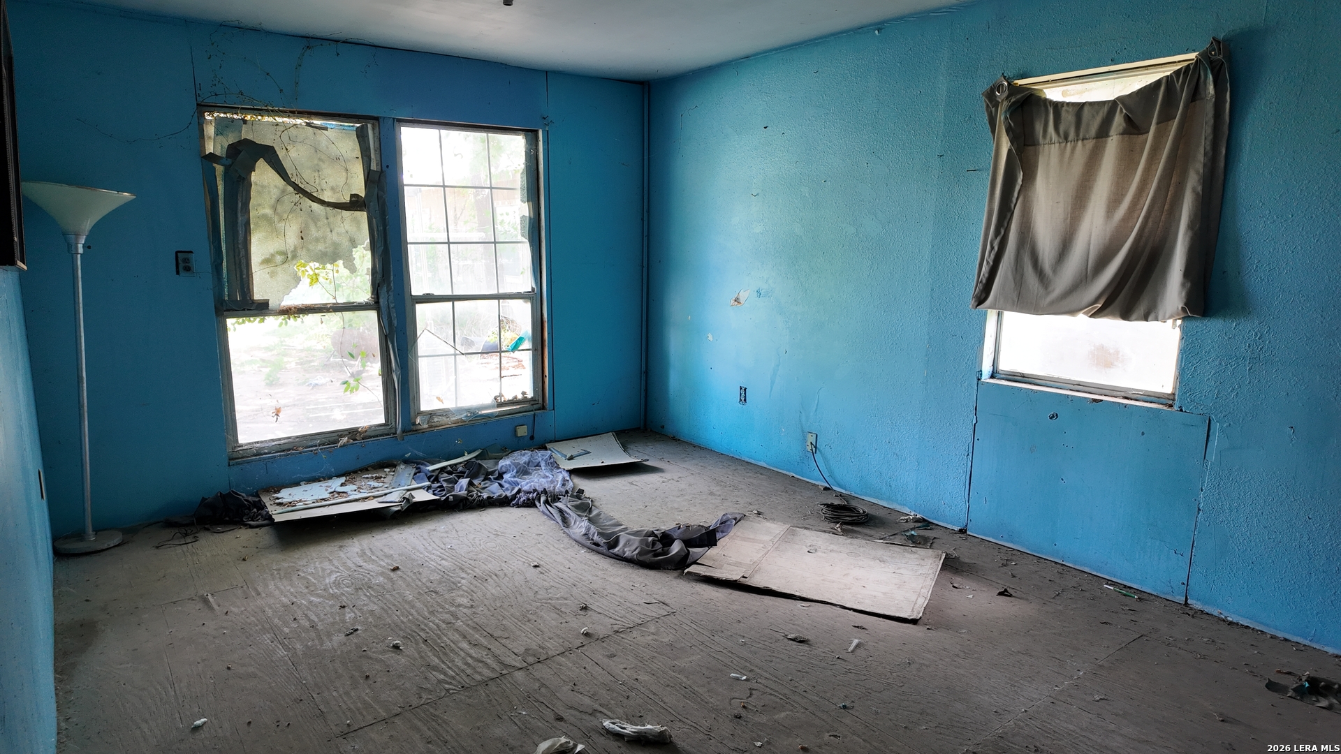 main property photo 21