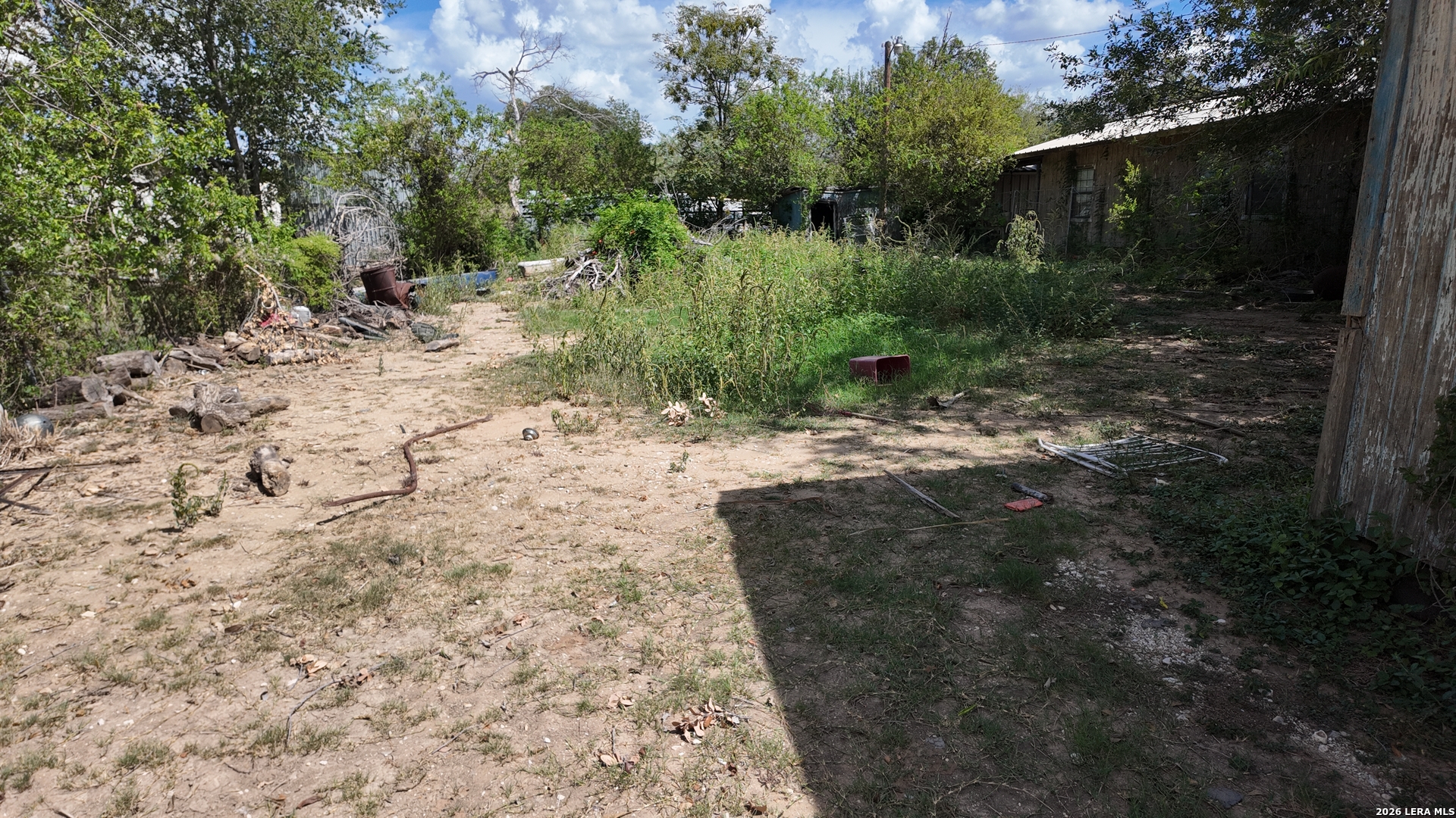 main property photo 8