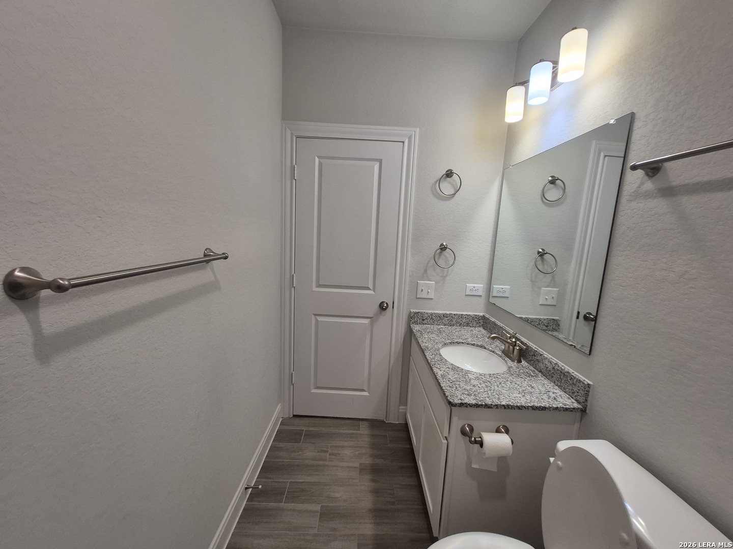 main property photo 51