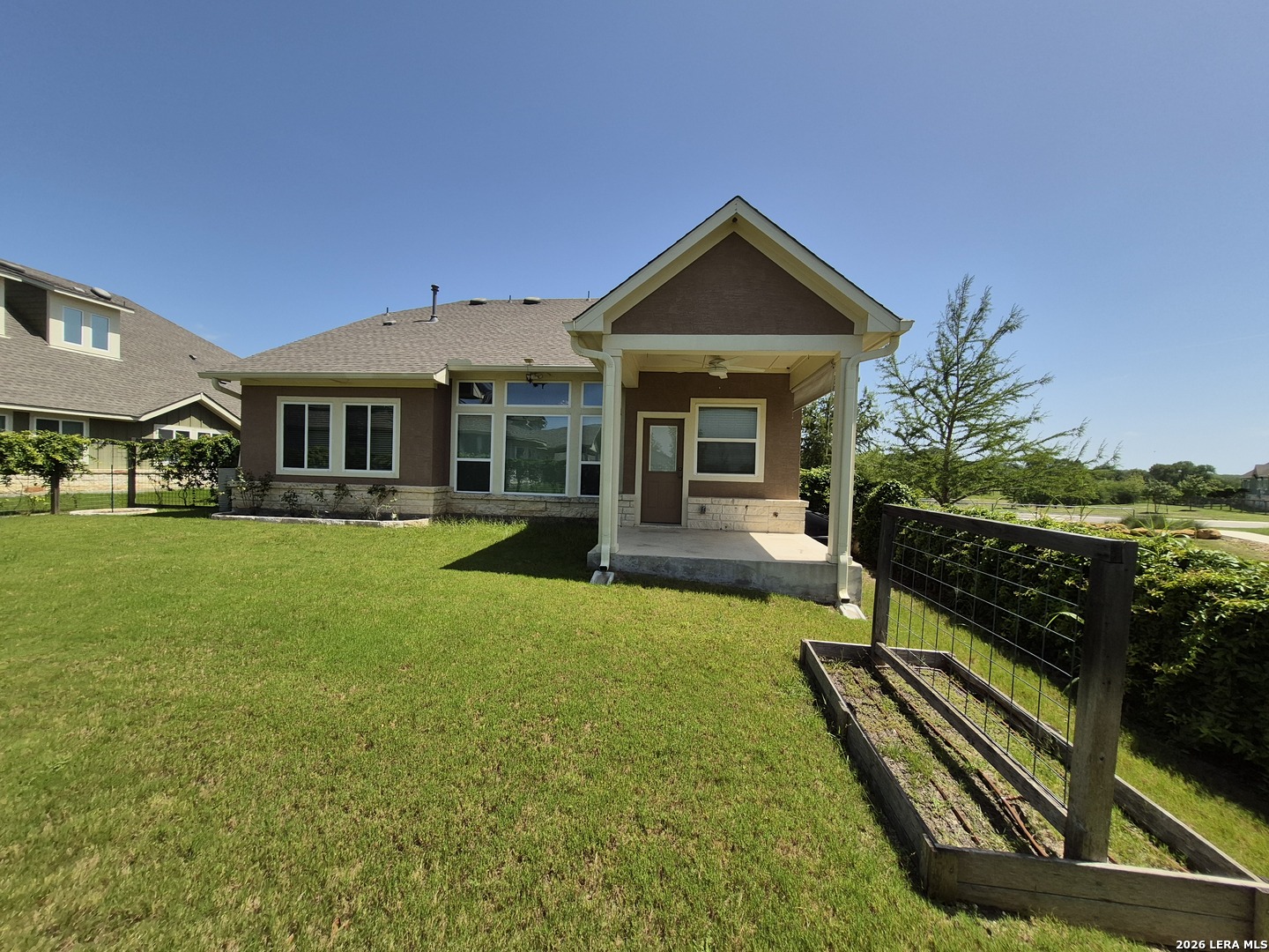 main property photo 59