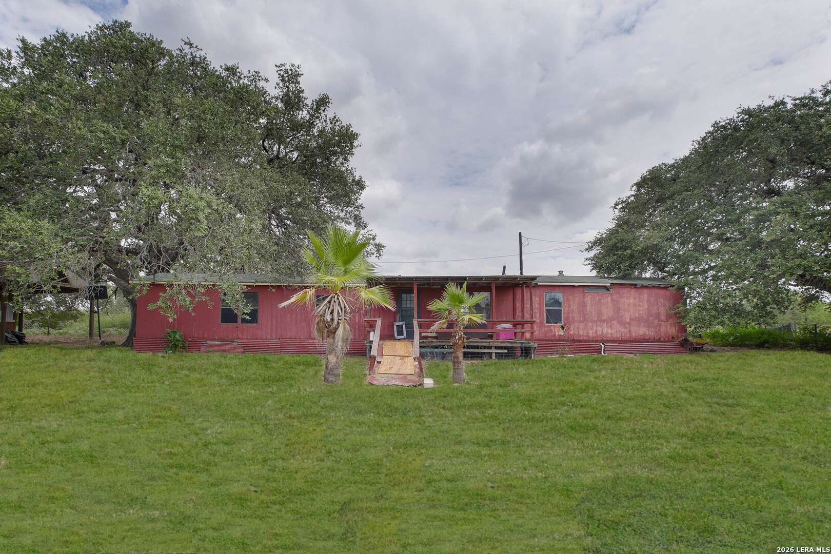 main property photo 18