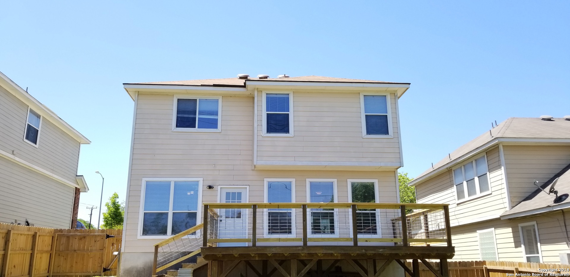 main property photo 23