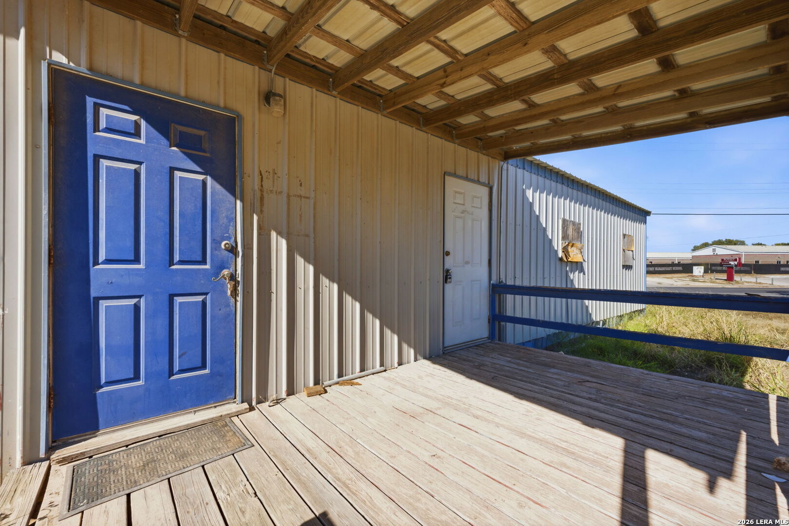 main property photo 3
