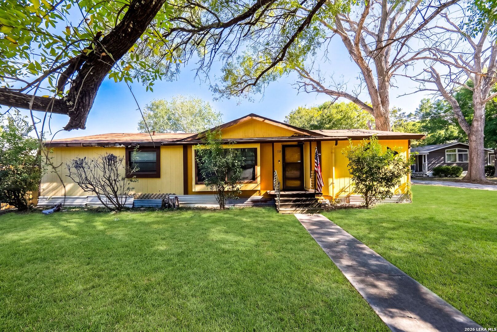main property photo 1