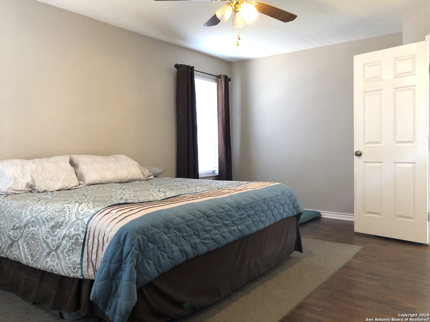 main property photo 16