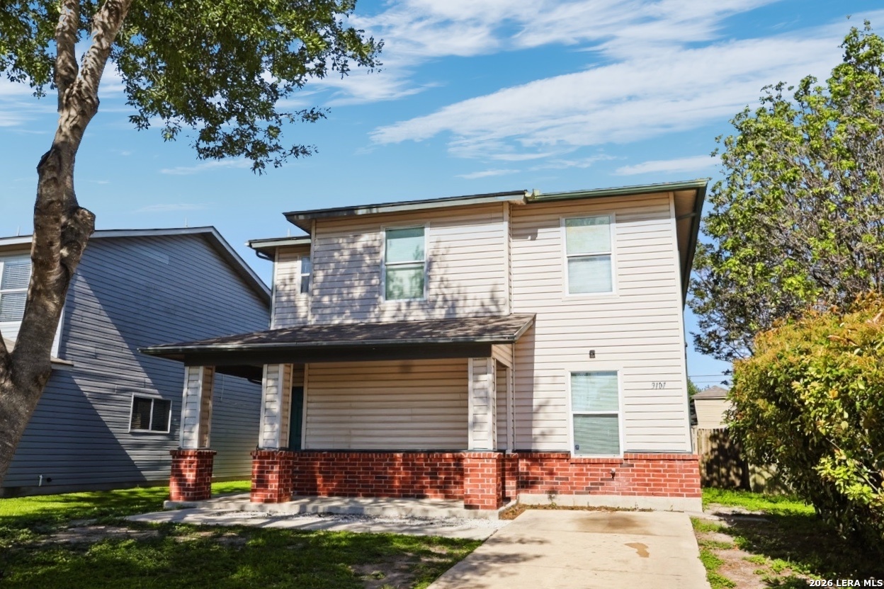 main property photo 4