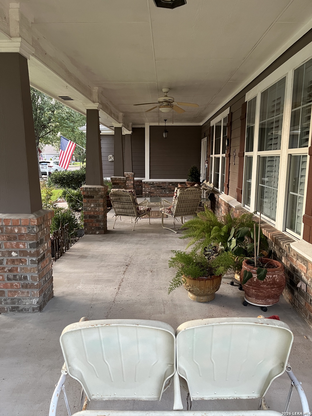 main property photo 36